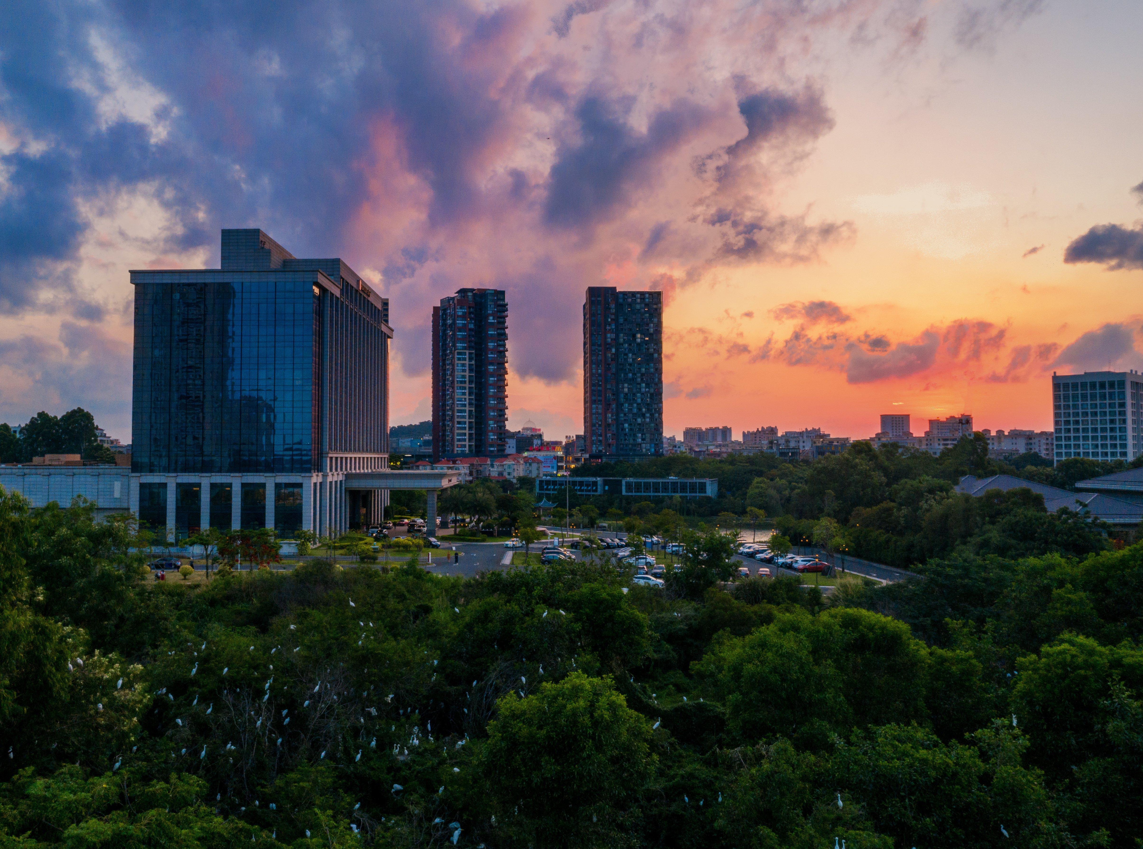 Hualuxe Yangjiang City Center מראה חיצוני תמונה
