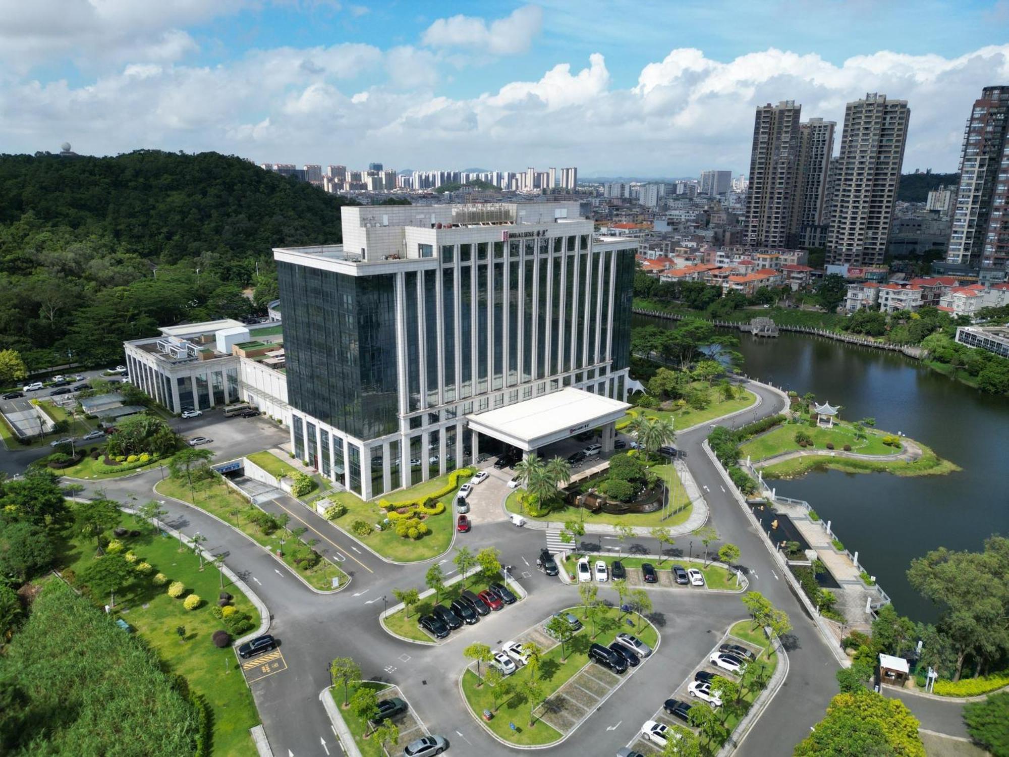 Hualuxe Yangjiang City Center מראה חיצוני תמונה